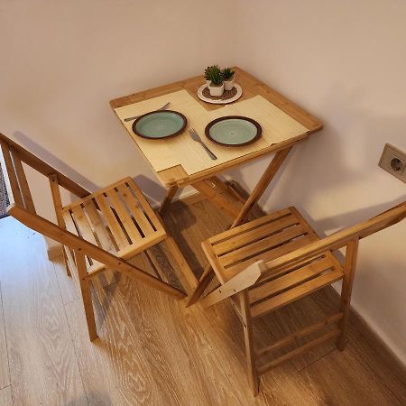 Andi'S Place-Comfy Studio-City Center Tirana Exteriör bild