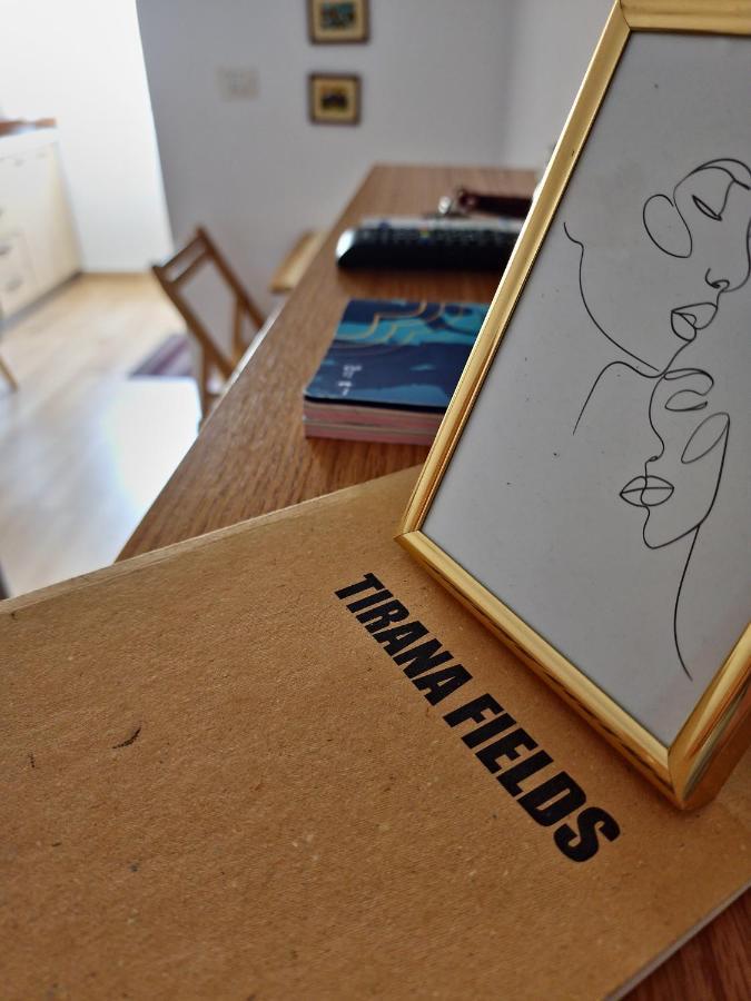 Andi'S Place-Comfy Studio-City Center Tirana Exteriör bild